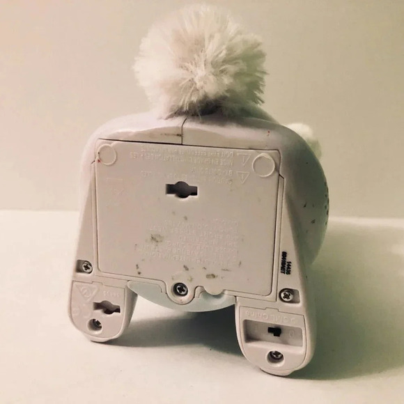 Spin Master Zoomer Hungry Bunnies Shreddy  White Interactive Bunny Rabbit - Picture 9 of 15